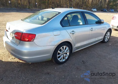 2012 Volkswagen Jetta 2.5L Se z USA, uszkodzony, nr VIN 3VWDP7AJ6CM387309